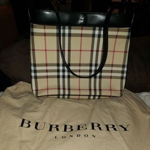 Burberry ckeck purse
